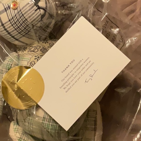 Tory Burch Limited Edition Bear - Picture 4 of 7